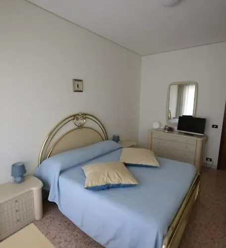 Apartment Pochi Passi Da San Pietro Metro A Cipro *