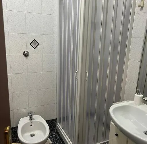 Pochi Passi Da San Pietro Metro A Cipro Apartment *