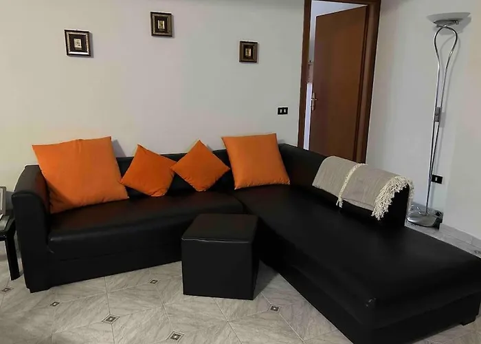Pochi Passi Da San Pietro Metro A Cipro Apartment